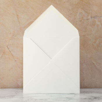 Φάκελος 17*17 αεροπορικό γομέ 120-130γρ. Λευκό γραμμωτό Chagall White.