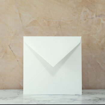 Φάκελος 17*17 αεροπορικό γομέ 120-130γρ. Λευκό γραμμωτό Chagall White