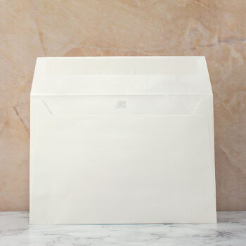 Φάκελος 16*23 καρέ αυτοκόλλητο 120-130γρ. Λευκό περλέ Perla