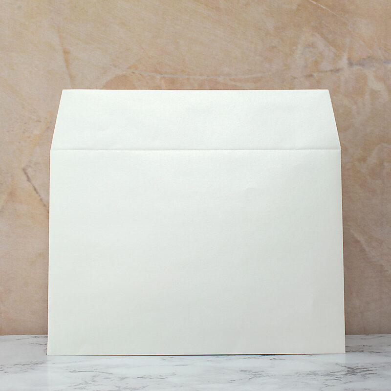 Φάκελος 16*23 καρέ αυτοκόλλητο 120-130γρ. Λευκό περλέ Perla